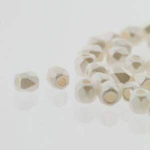 FPR0225001: Pastel White 2mm Fire Polish (100 Pieces)