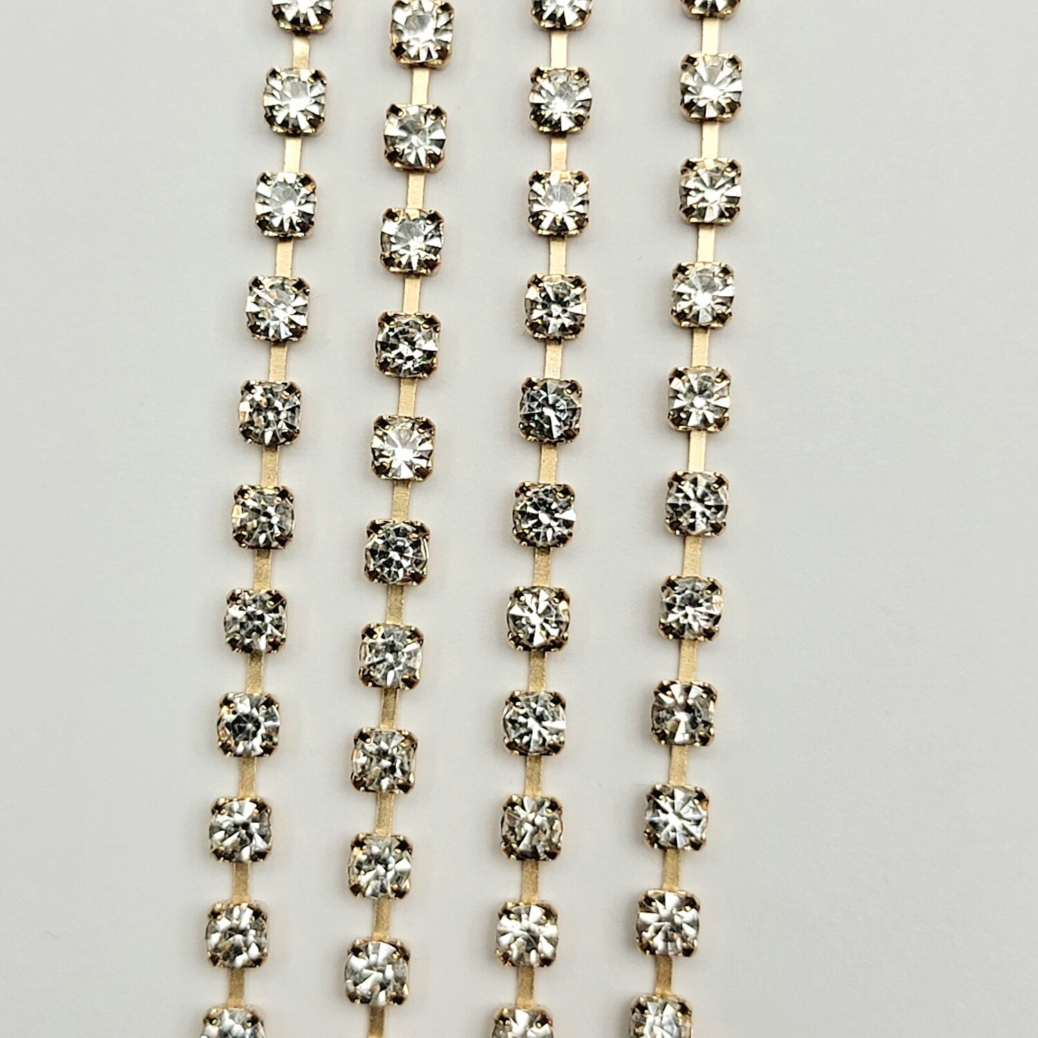 3mm Cup Chain - Crystal Rhinestone/Gold Base