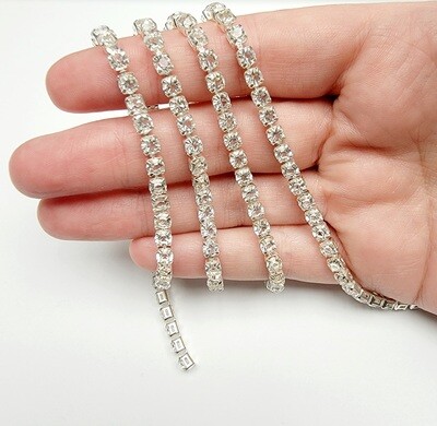 4mm Tennis Cup Chain - Crystal Rhinestone/Silver Base *CLOSEOUT* 4mm Tennis Cup Chain - Crystal Rhinestone/Silver Base *CLOSEOUT*