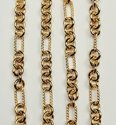 Cable Chain Textured Rectangle - Gold Plated
