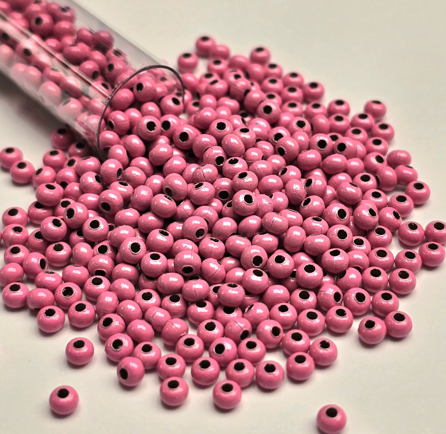 8/0 Metal Seed Beads: Pink