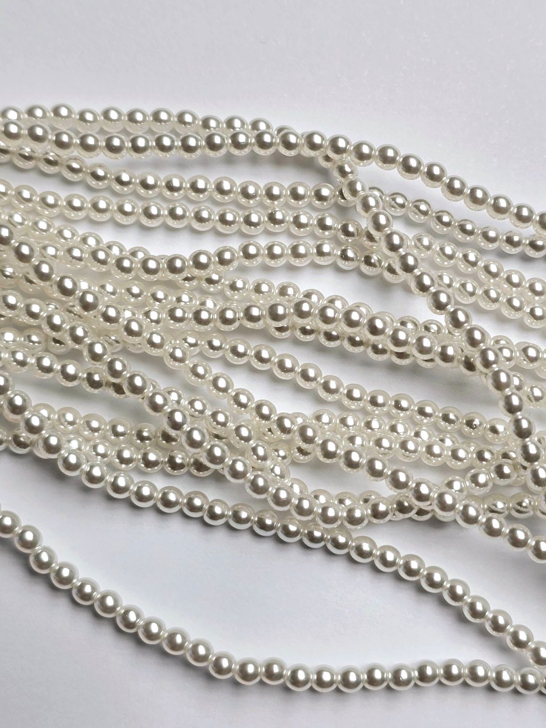 3mm Round Beads: White Pearl
