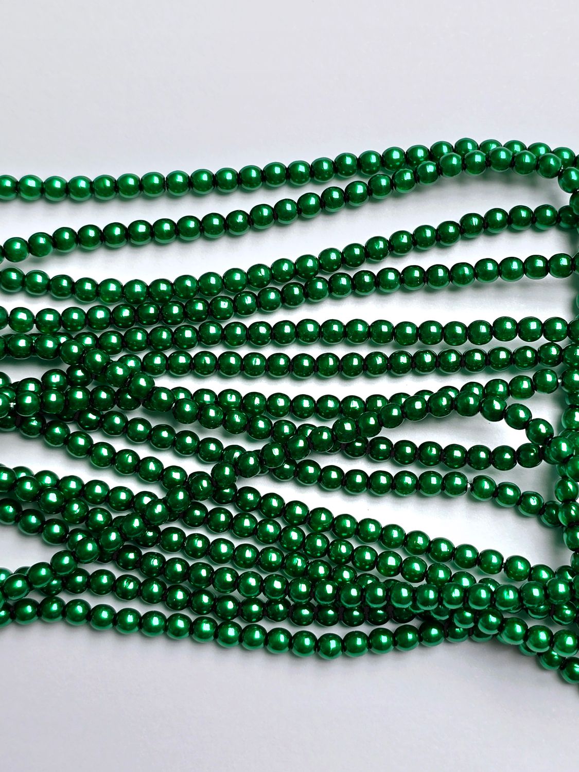 3mm Round Beads: Emerald Pearl