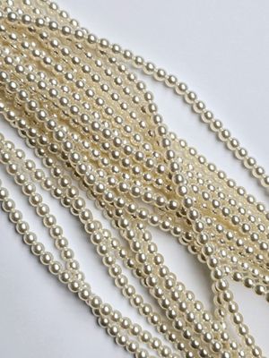 4mm Round Beads: White Pearl