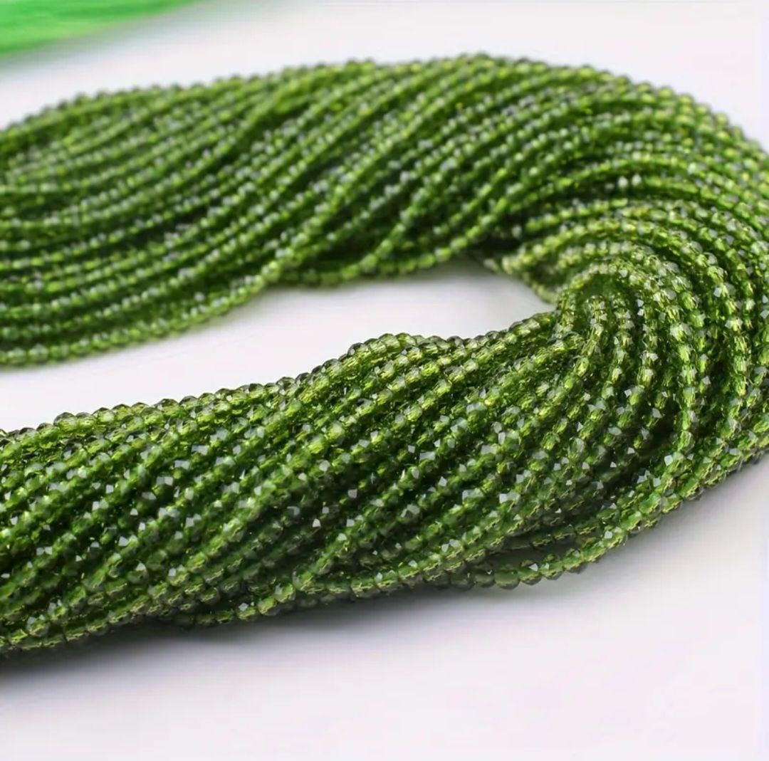 2mm CZ Light Olivine