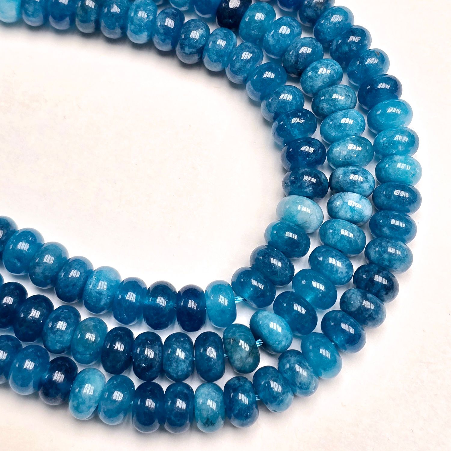 8mm Smooth Rondelle: Apatite