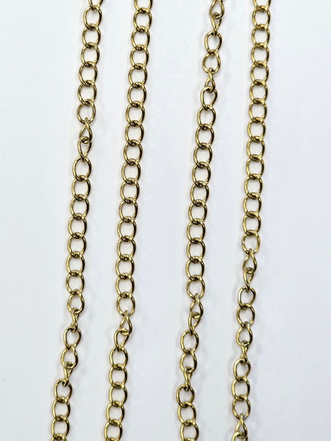 Waterproof Chain: Curb Chain 3x4mm