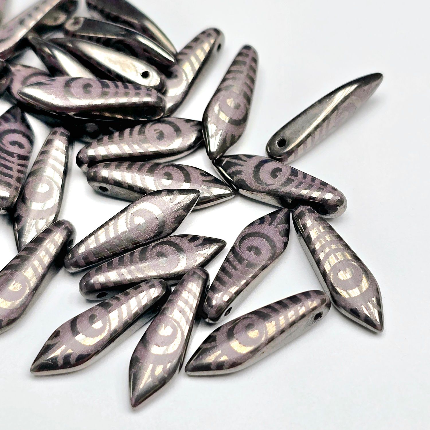 Daggers 5x16mm: Laser Etched Opaque Purple Chrome Peacock Feathers