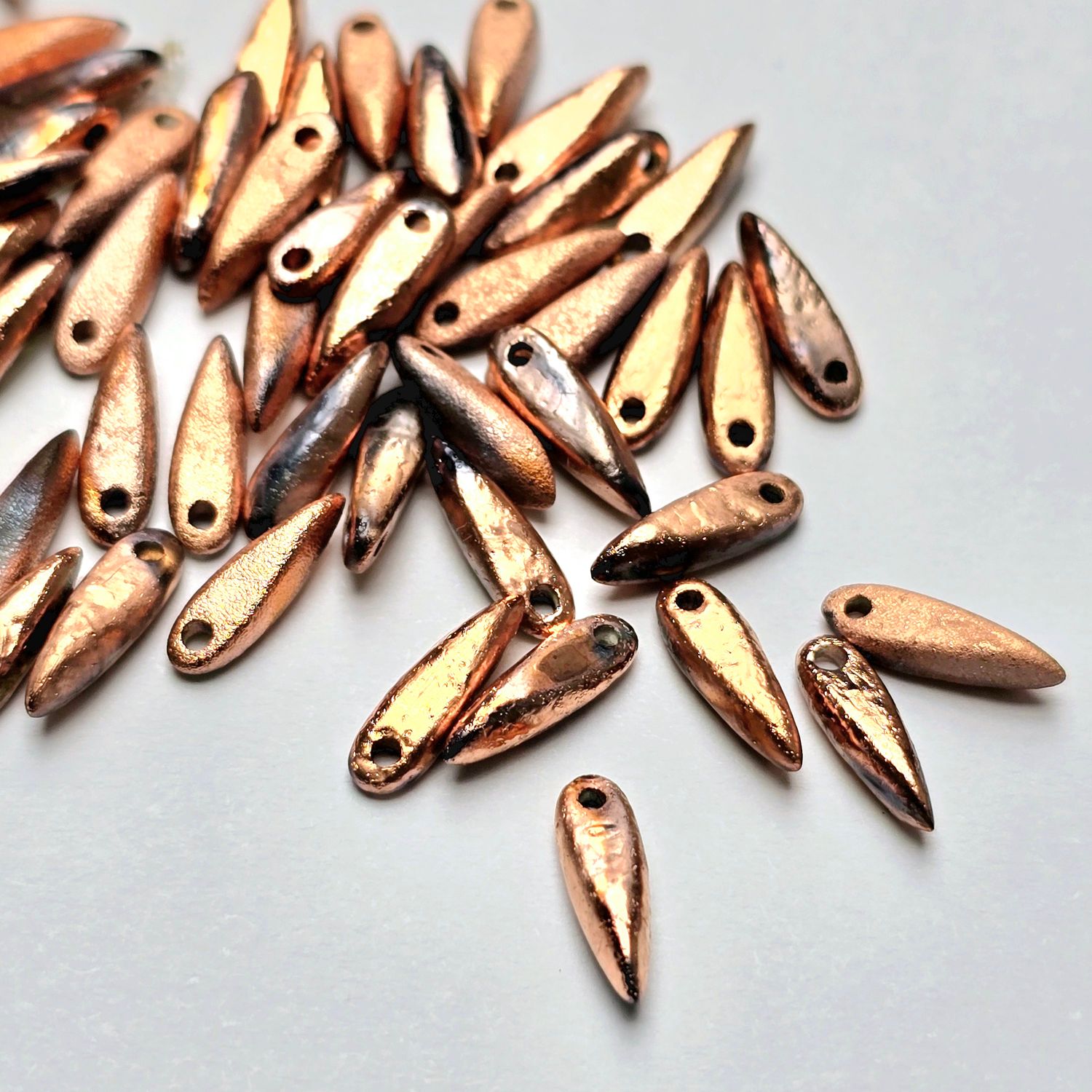 Daggers 3x11mm: Etched Capri Copper *50 pieces