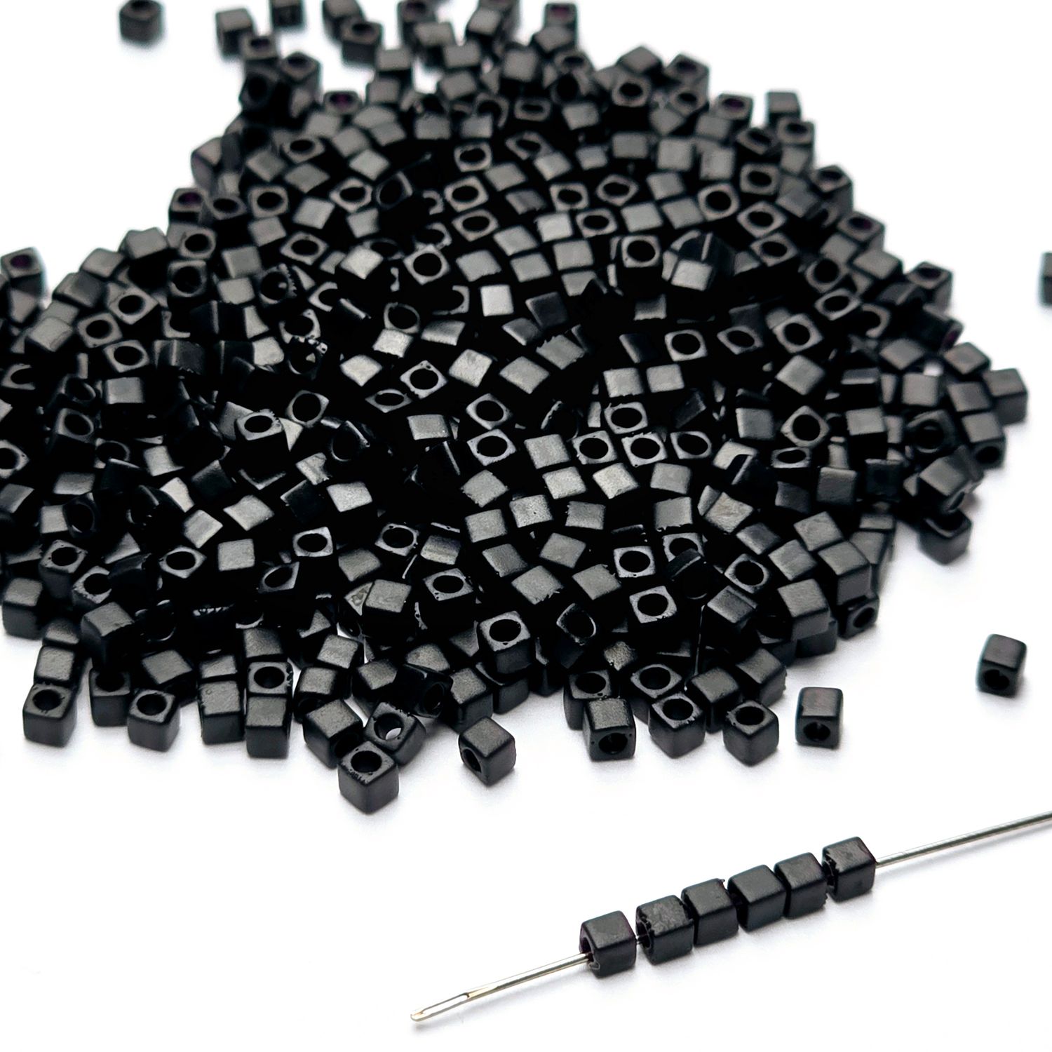 1.8mm Square Beads: SBS401F
