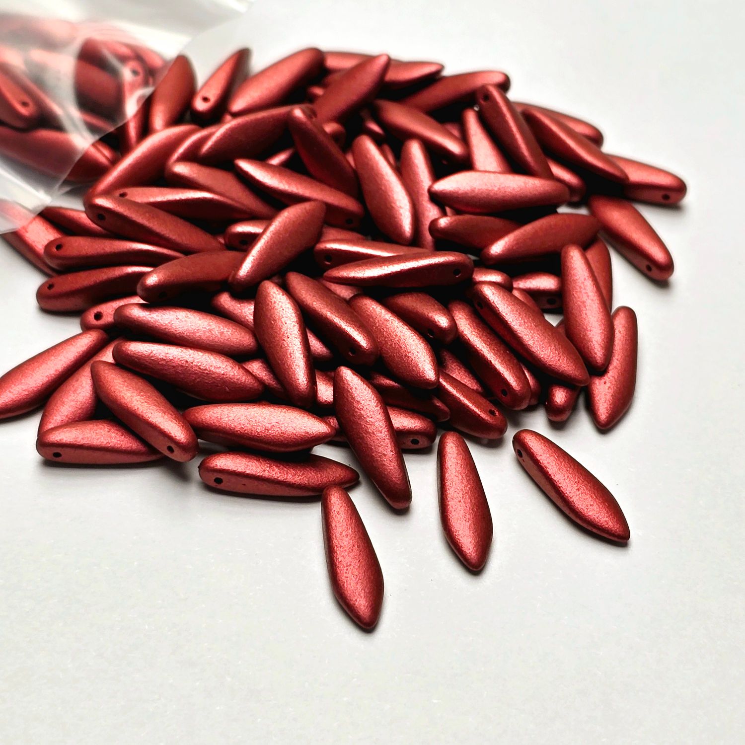 Daggers 5x16mm: Matte Lava Red