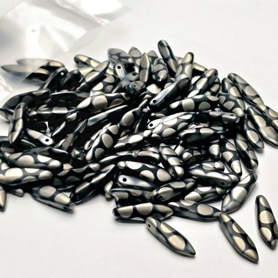 Daggers 5x16mm: Jet Chrome Dots Matte