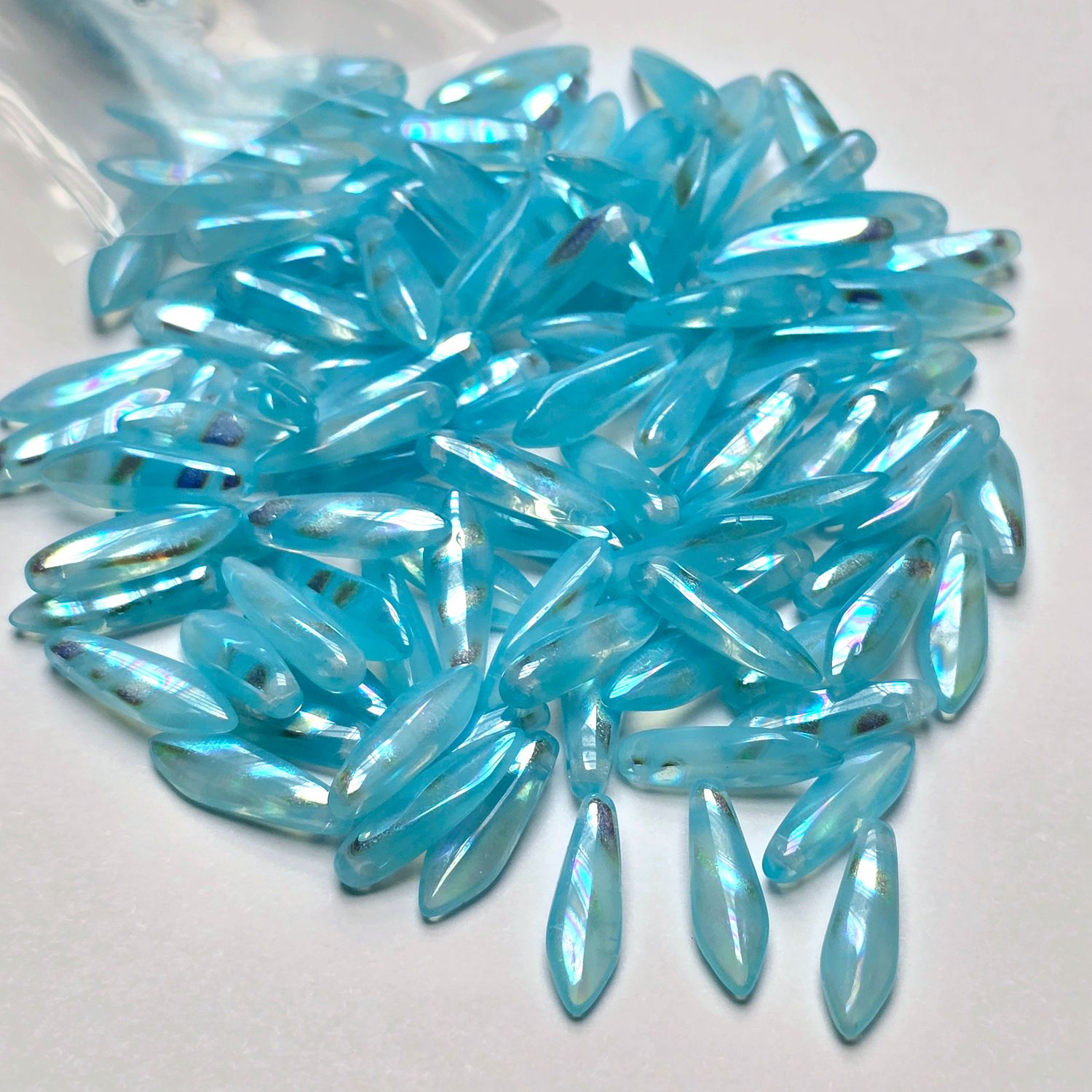 Daggers 5x16mm:  Transparent Opal Aqua AB Stripes 