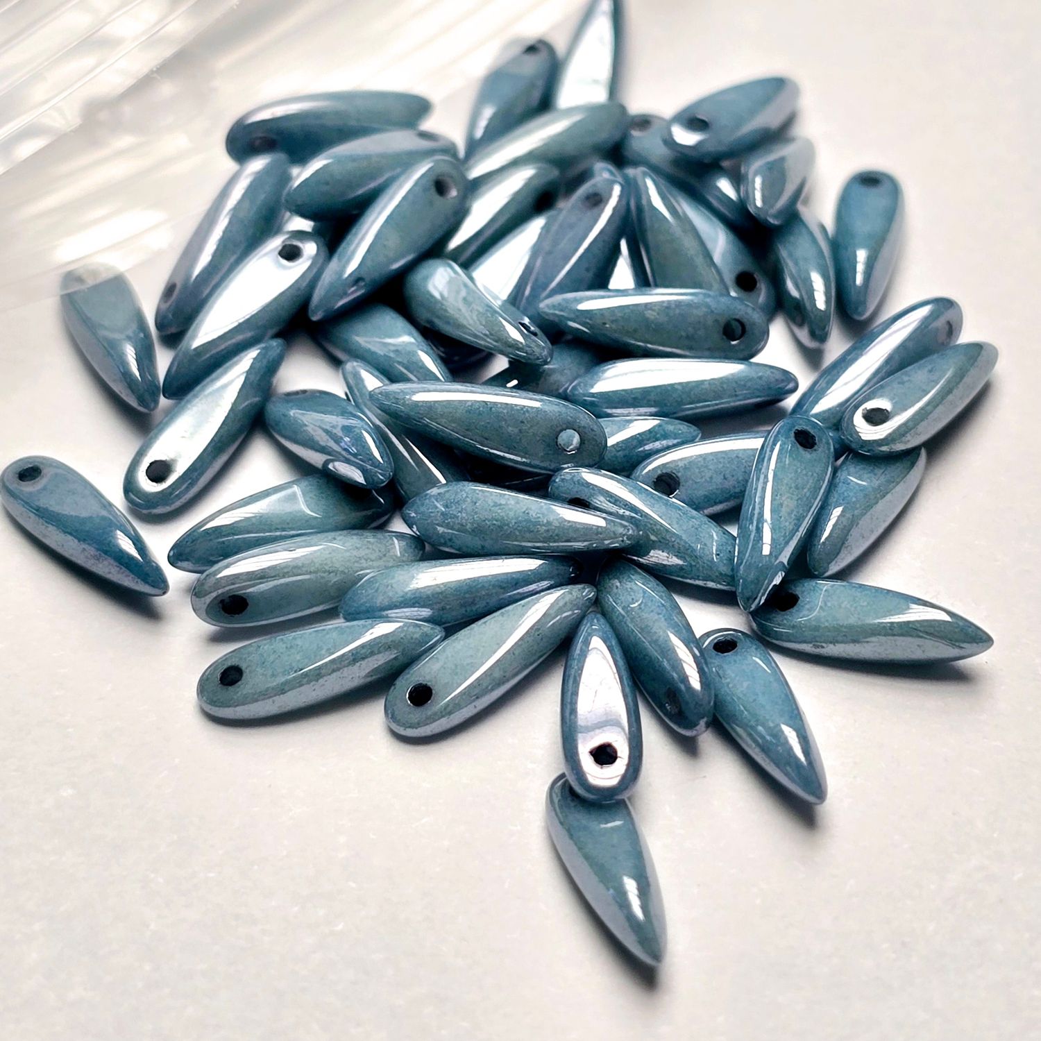 Daggers 3x11mm: Chalk White Baby Blue Luster *50 Pieces