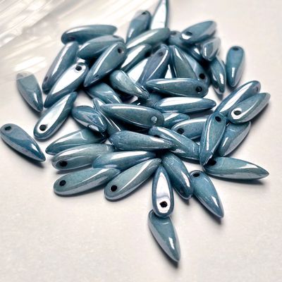 Daggers 3x11mm: Chalk White Baby Blue Luster *50 Pieces