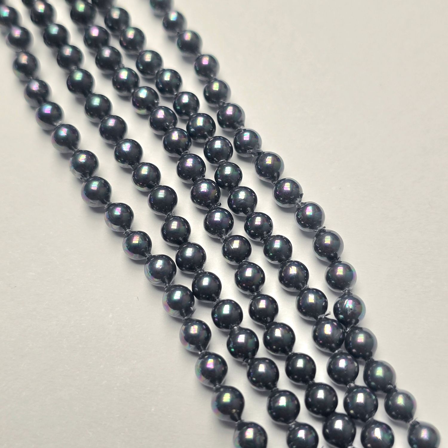 4mm Round Tahitian Shell Pearls