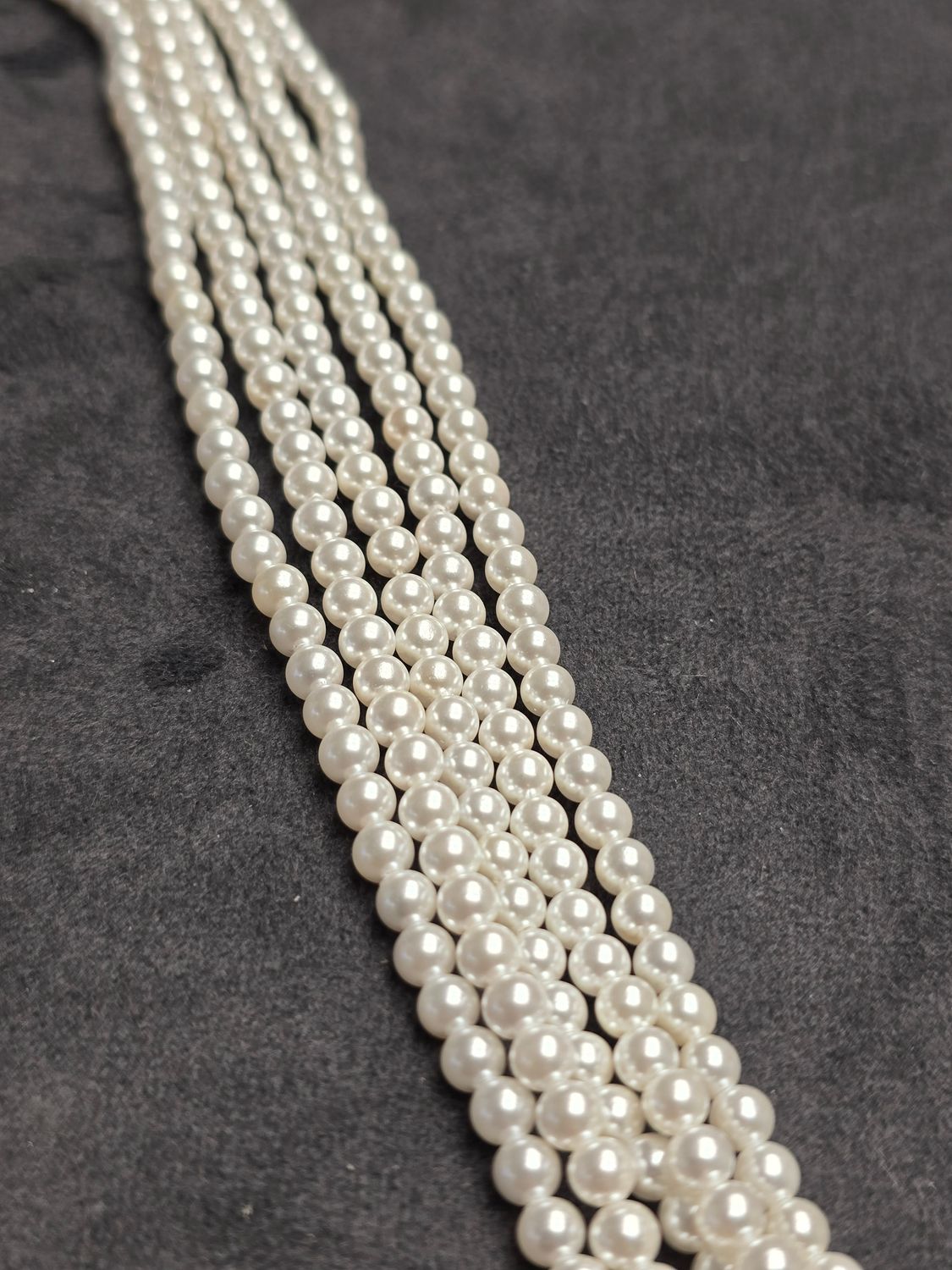 4mm Round White Shell Pearls