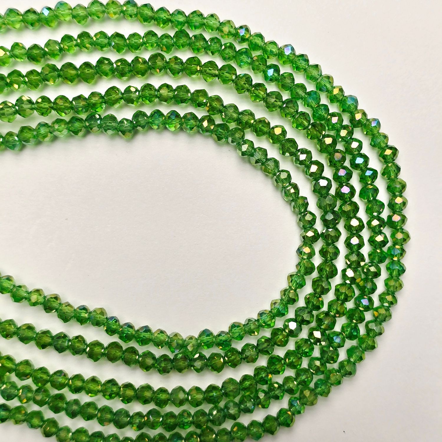 4mm Rondelle: Green Chrysolite Super AB