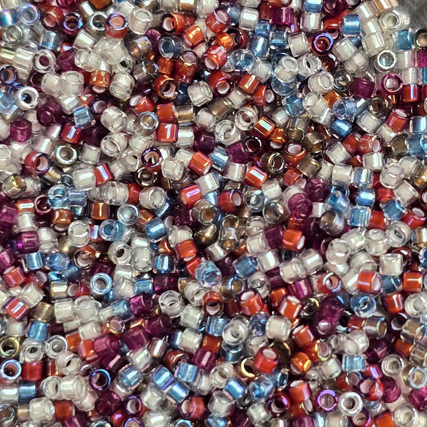 11/0 Delica Mix: Liberty Shimmer 11/0 Delica Mix: Liberty Shimmer