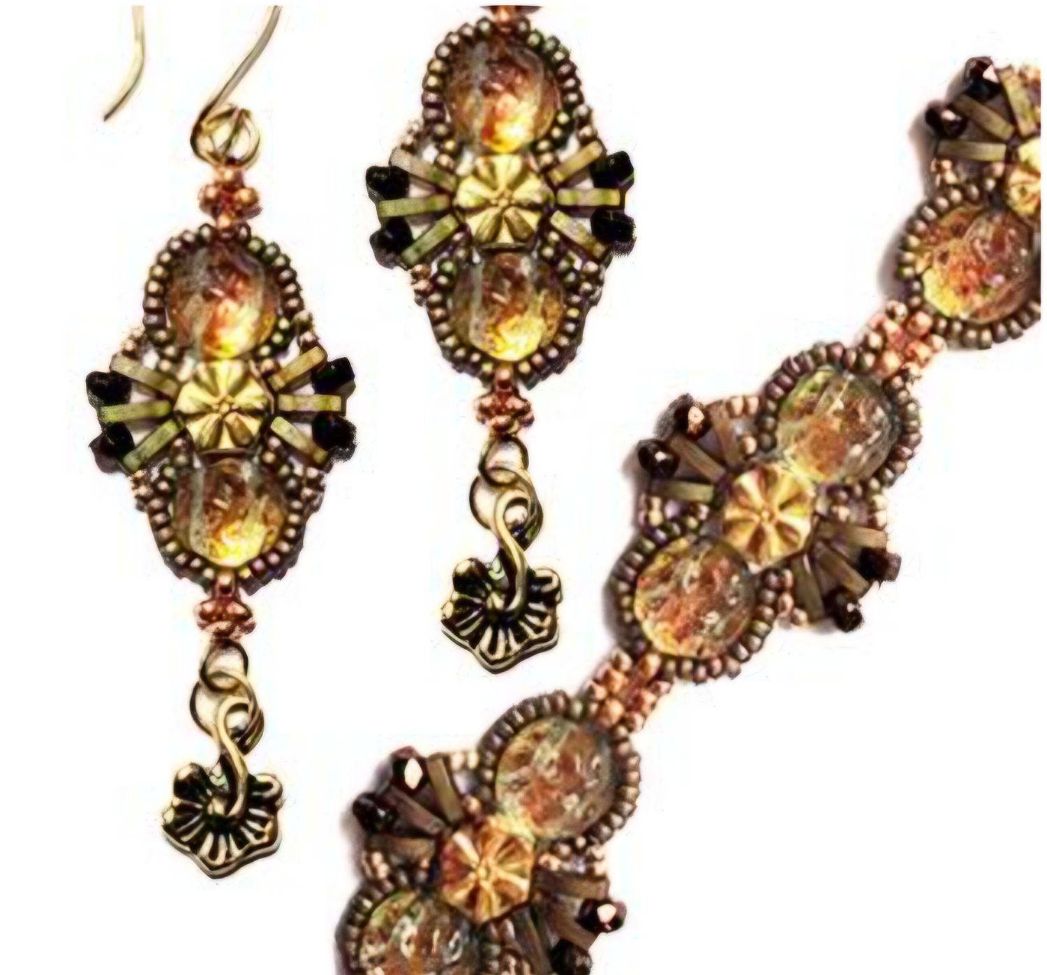 Free Pattern: Fanfare Bracelet & Earrings