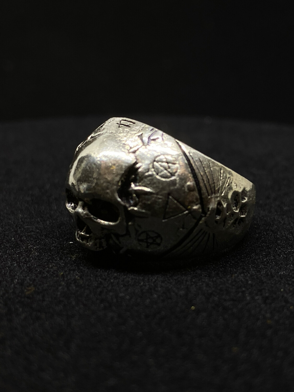 TRUTH RING