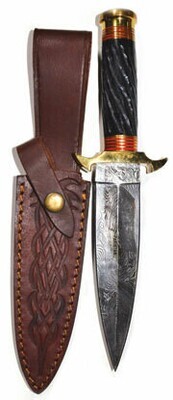 10.5&quot; Damascus Twisted Horn