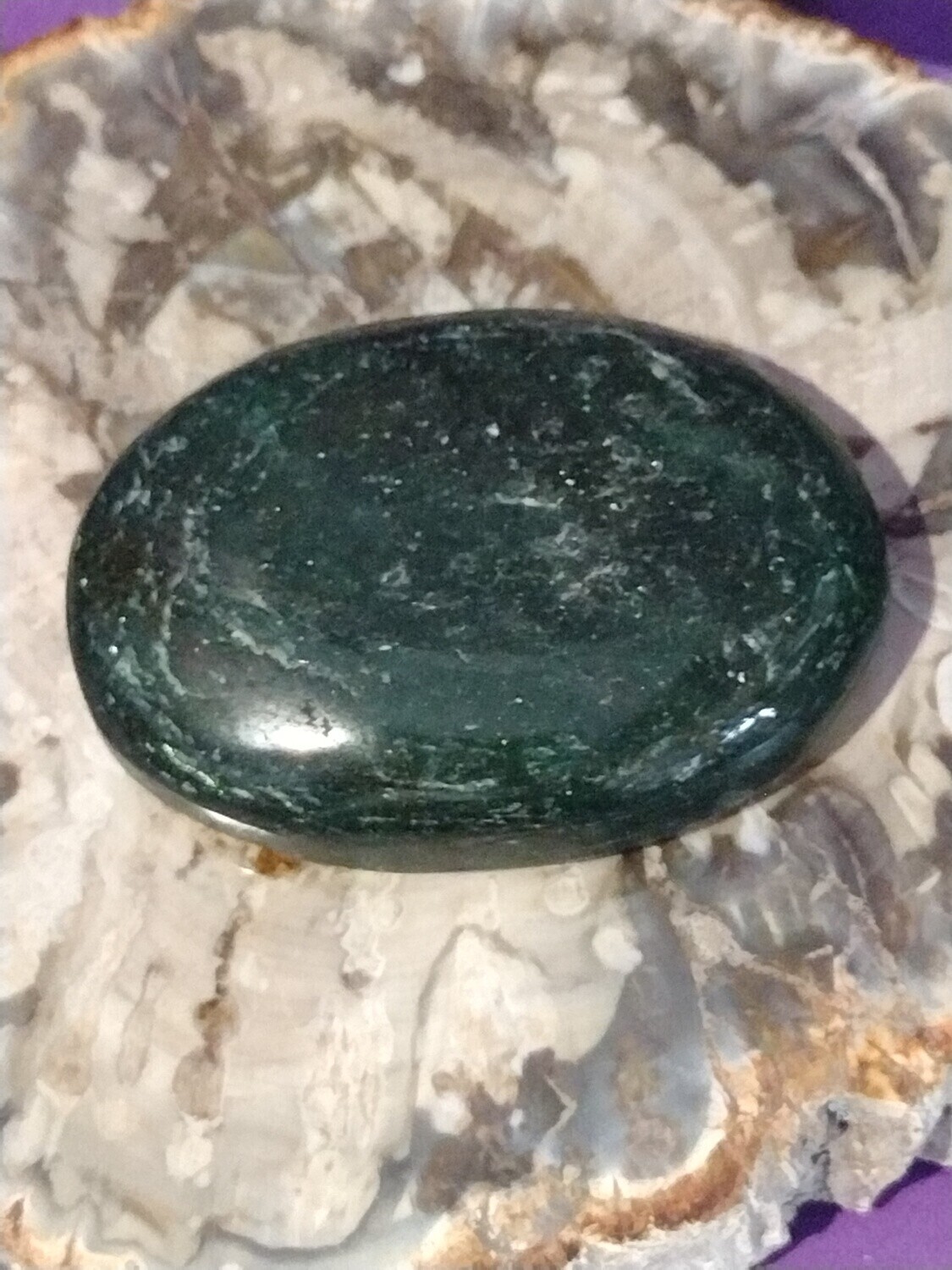 1.6&quot; Green Jade Worry Stone