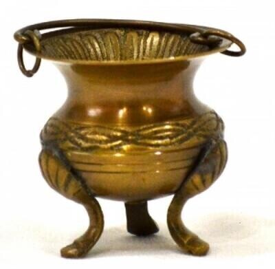 Celtic Knot Brass Honey Gold Finish Cauldron w/ handle 2.5&quot;H