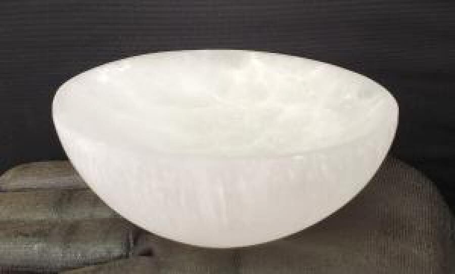 3.5&quot; White Selenite Bowl