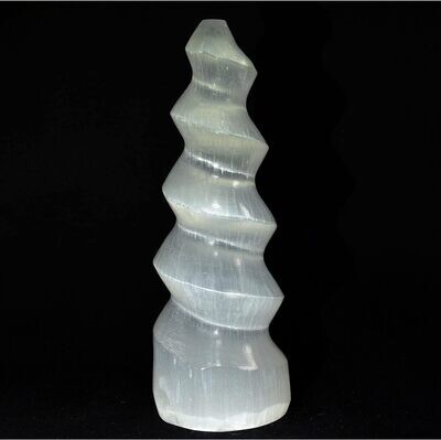 4.5&quot; Twist Selenite Tower