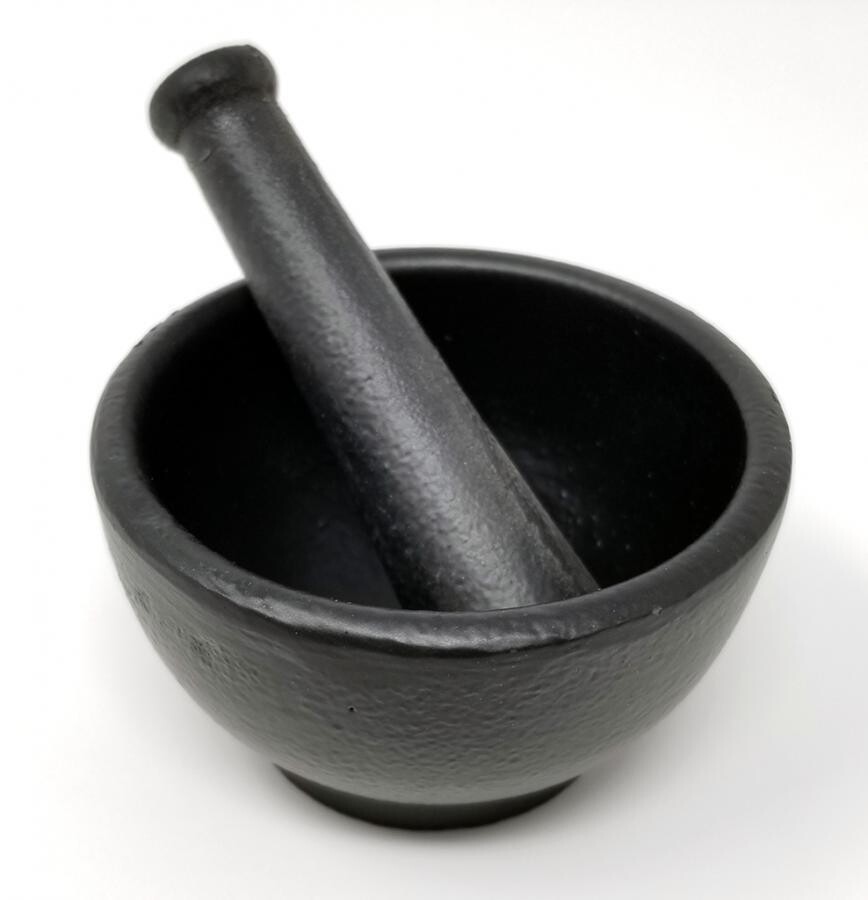 3&quot; Cast Iron Cauldron w/ Pestle