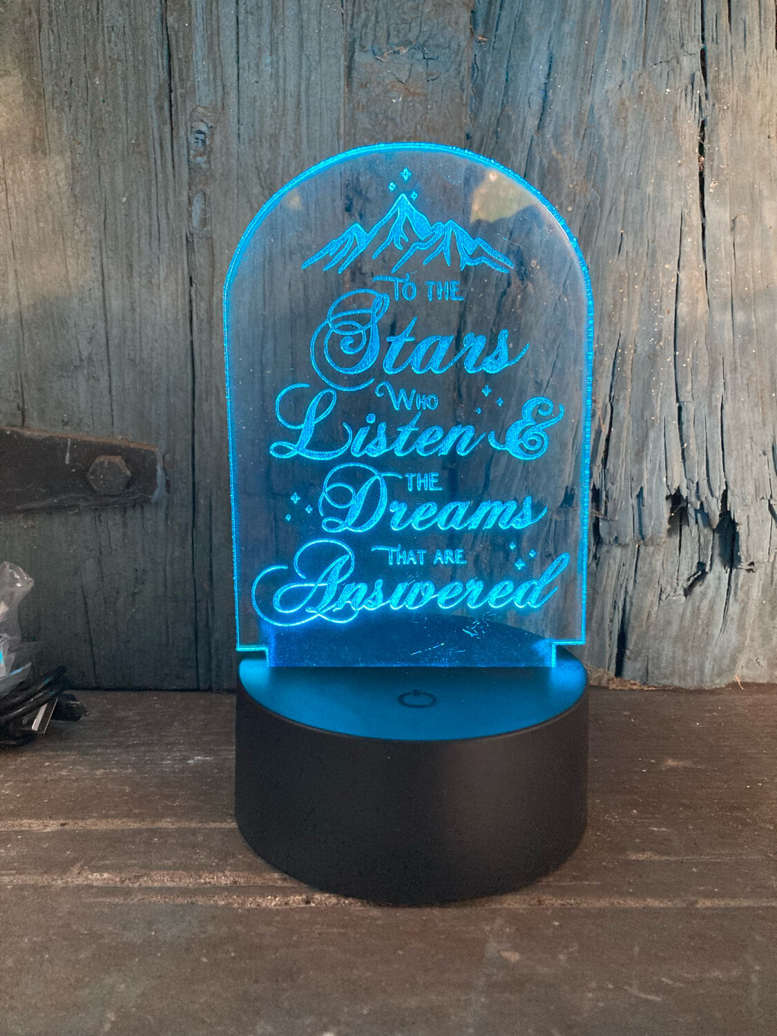 Velaris Acrylic Lamp