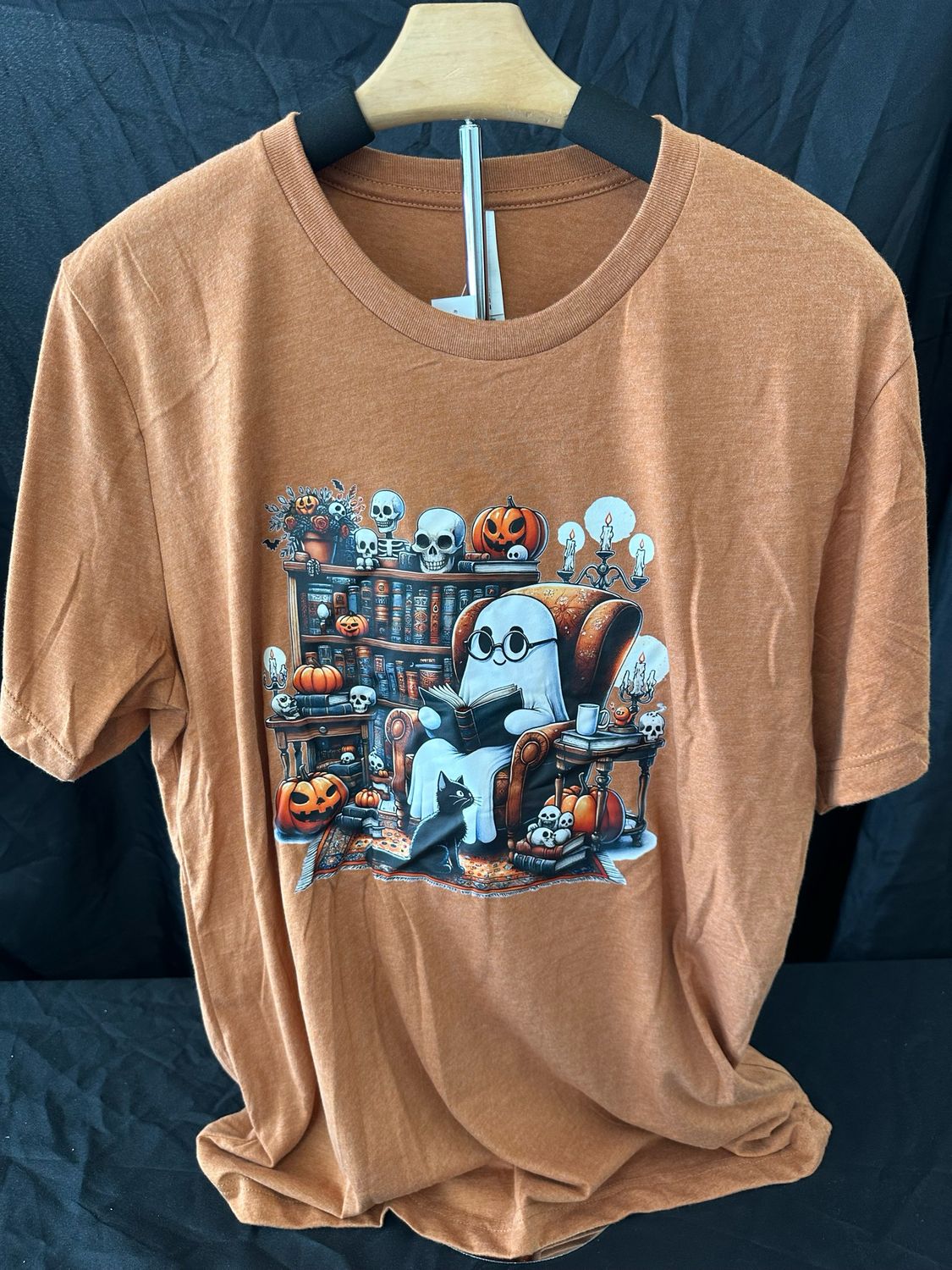 Rust Reading Ghostie Tee