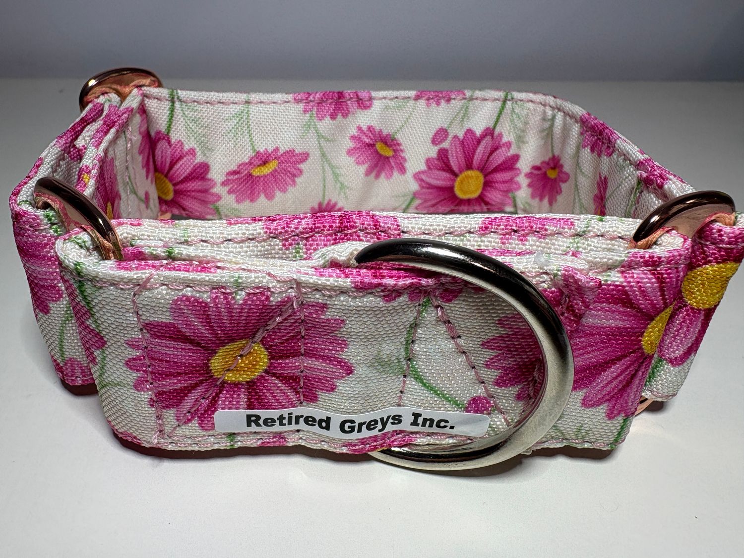 Classic Pink Daisy