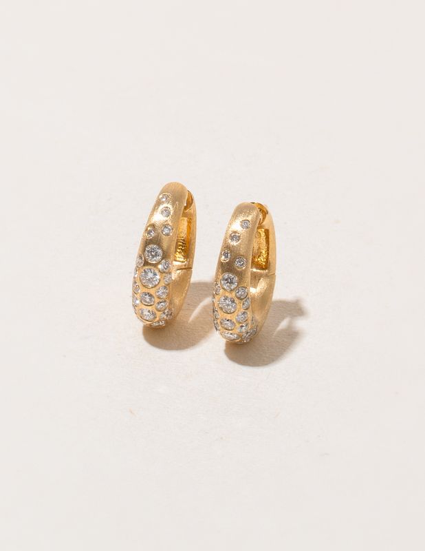 Luna Hoops