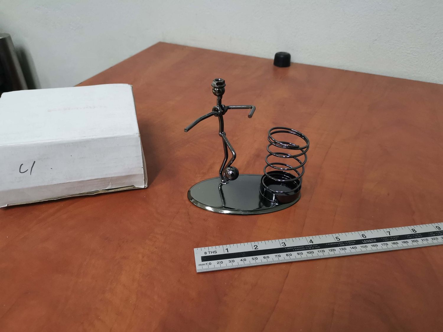 Metal ornament soccer 009