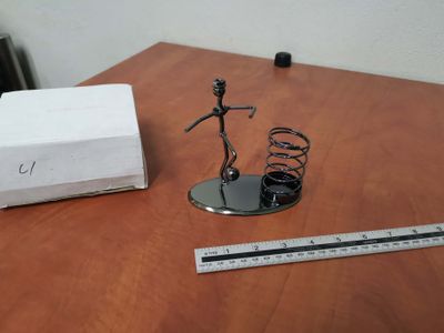 Metal ornament soccer 009