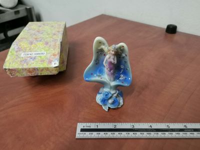 Porcelain mermaid 004