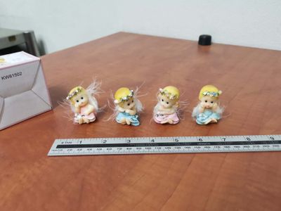 Porcelain 4pc angel 002