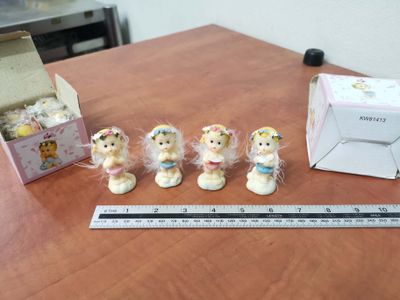 Porcelain 4pc angel 001