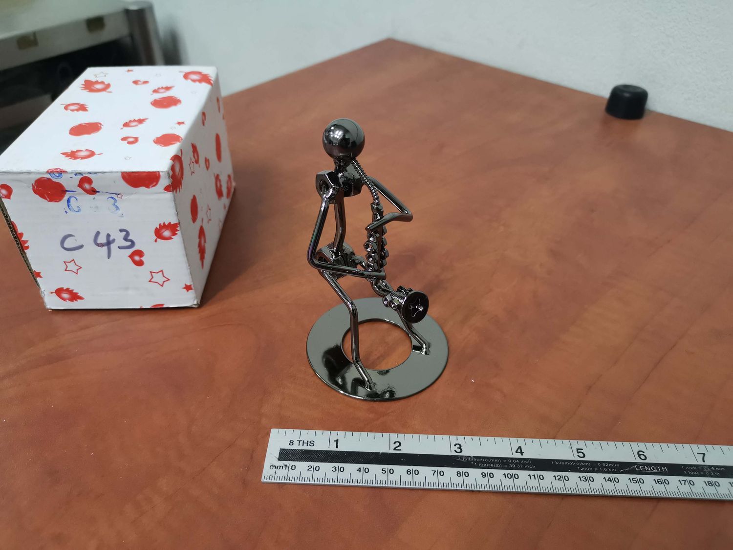 Metal ornament large C43