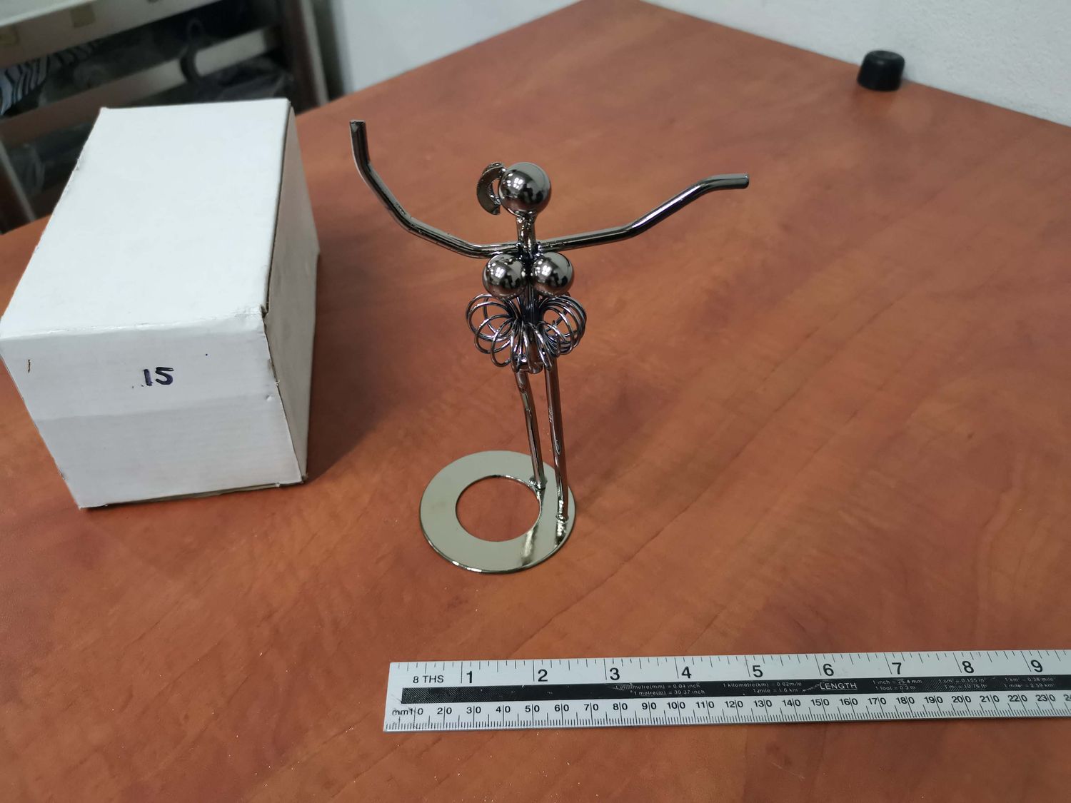 Metal ornament large 15