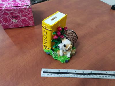 Porcelain dog money box 001