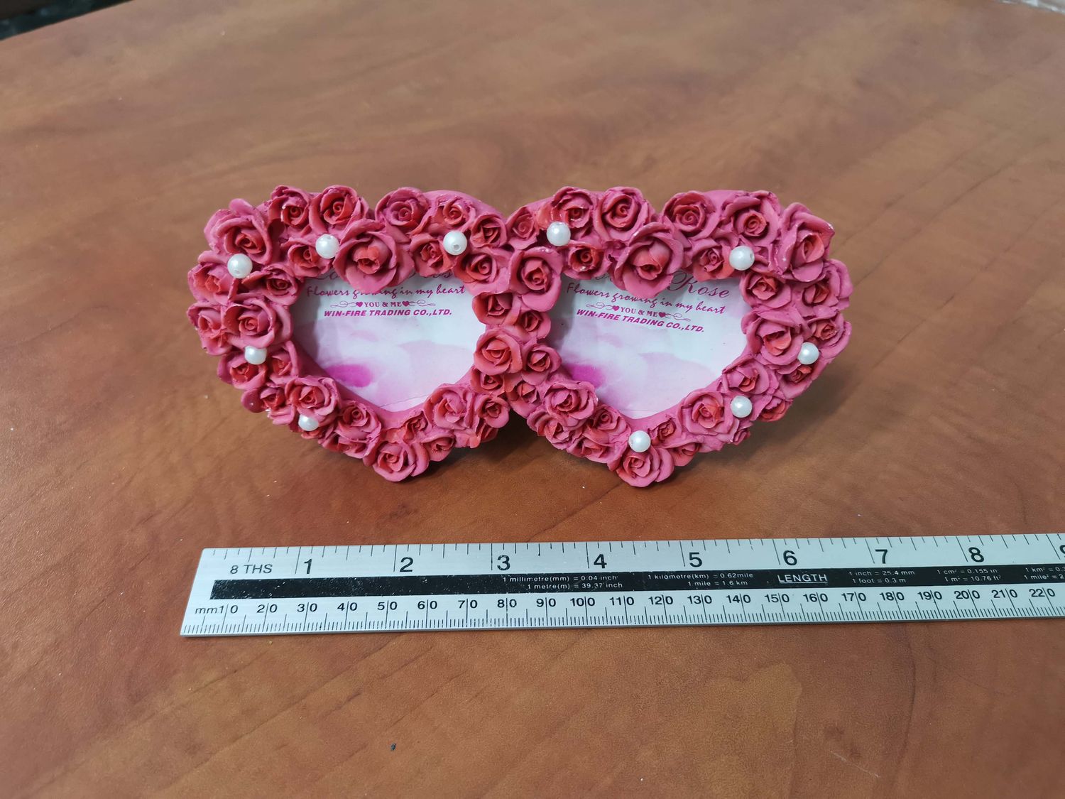 Porcelain double heart photo frame