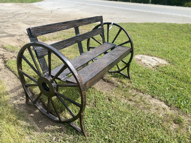 Wagon Wheel Bench