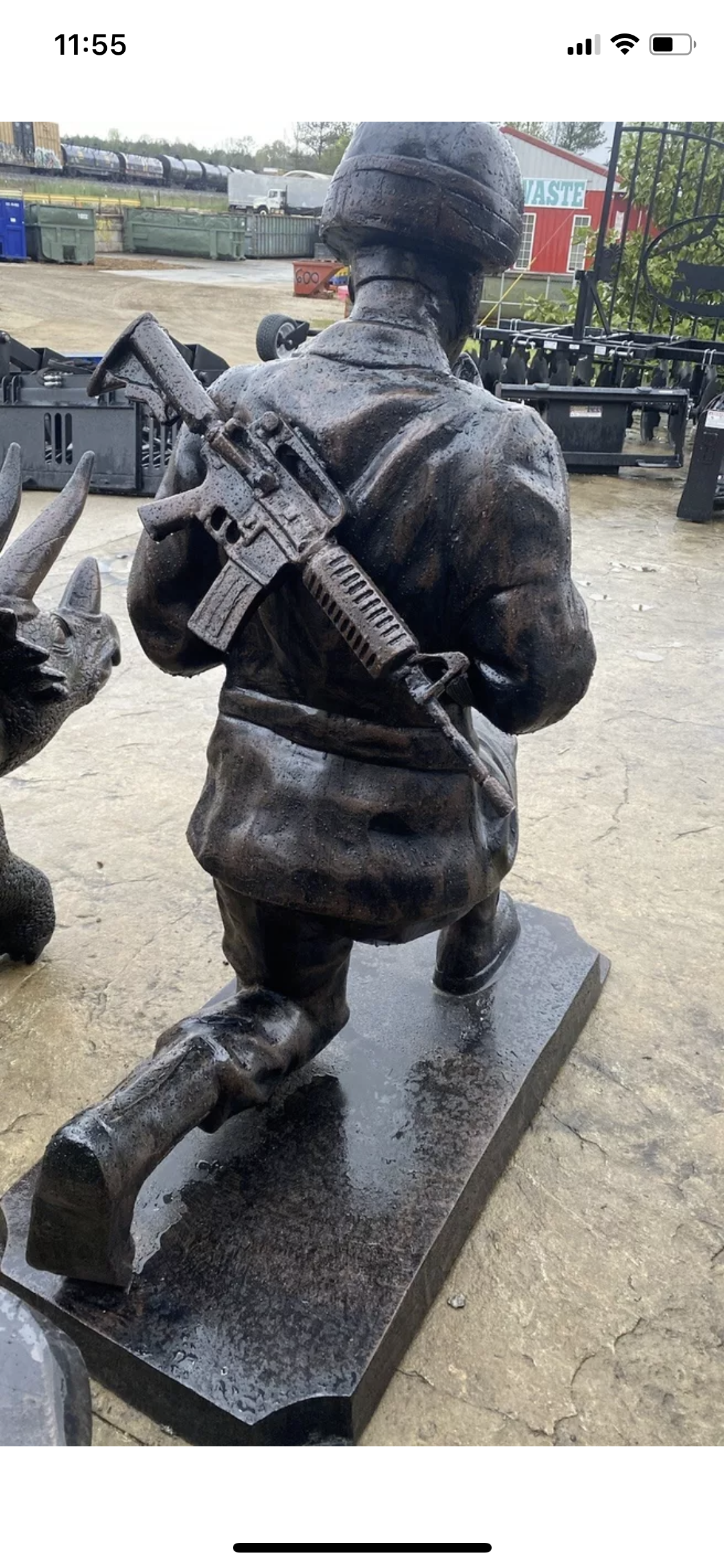 Soldier Kneeling Aluminum Soldier