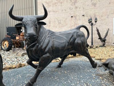 Wall Street Bull
