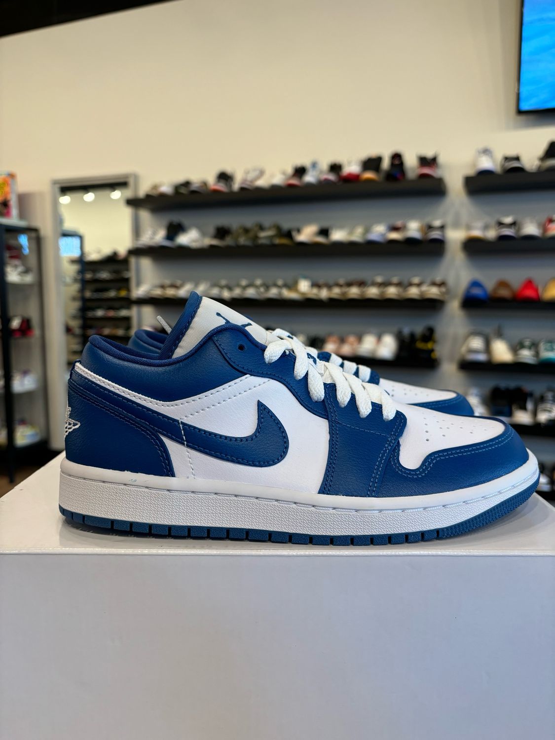 Jordan 1 Low Marina Blue Size 5Y (6.5W) Brand New