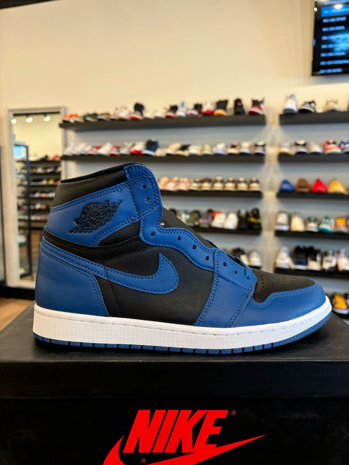 Jordan 1 Marina Blue Size 10 Brand New