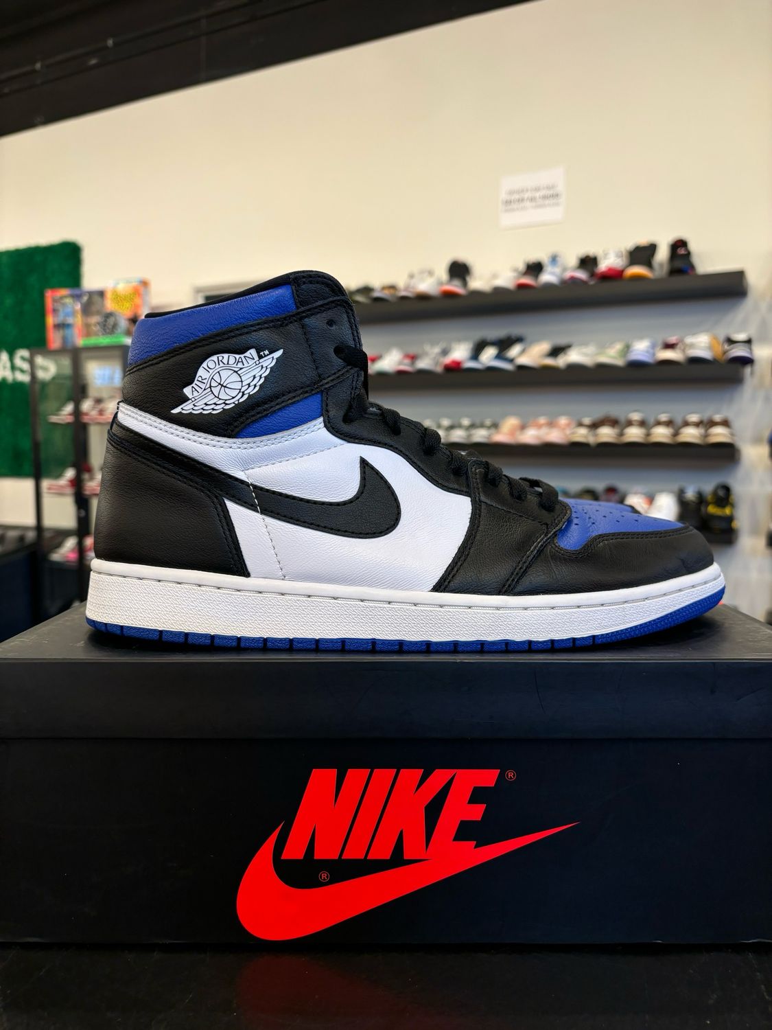 Jordan 1 Royal Toe Size 12 Pre-Owned